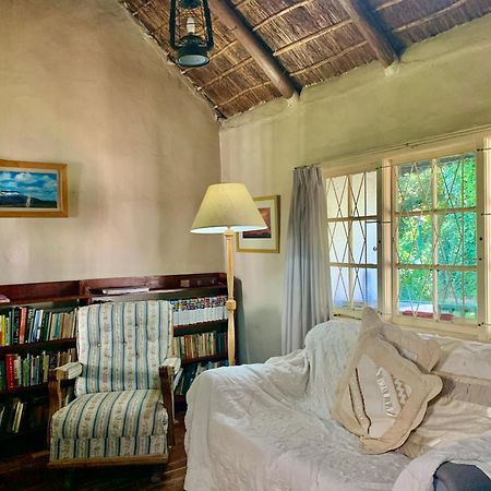 Back O' The Moon Holiday Cottage Hogsback Exterior foto